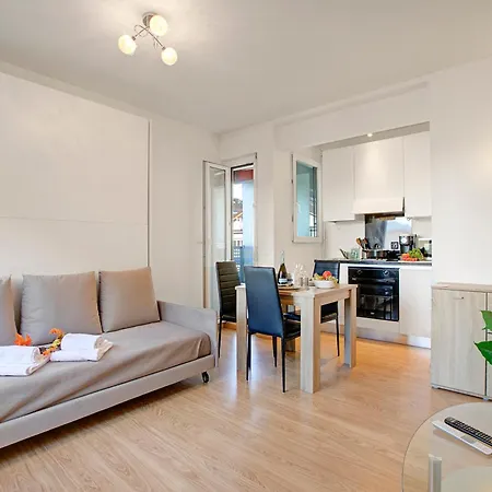 Lean - Happy Apartment *