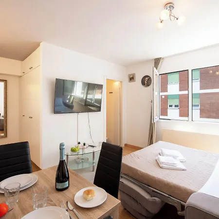 Lean - Happy アパート