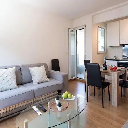 Lean - Happy Apartment Lugano